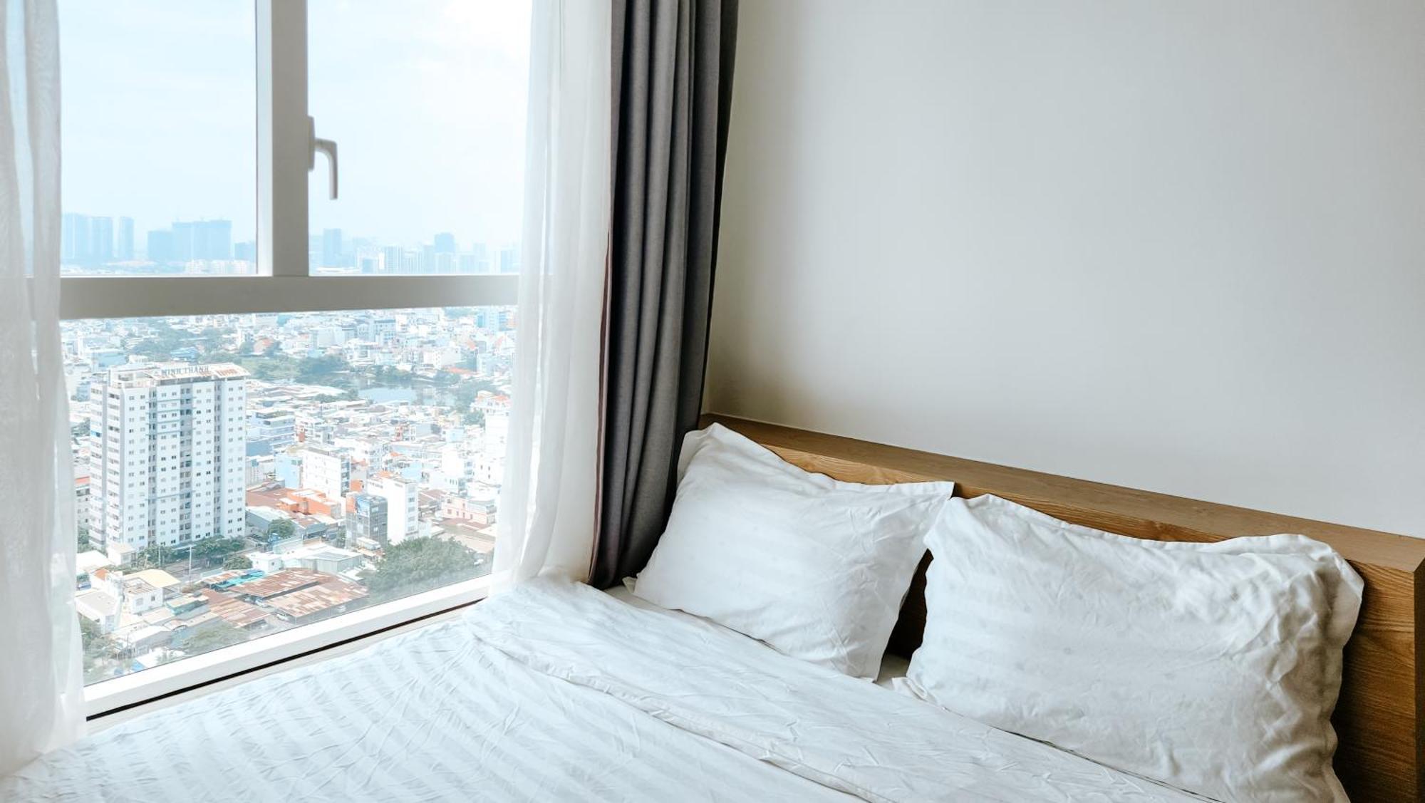 Sunrise City View Apartment , Near Lotte Mart Хошимин Екстериор снимка