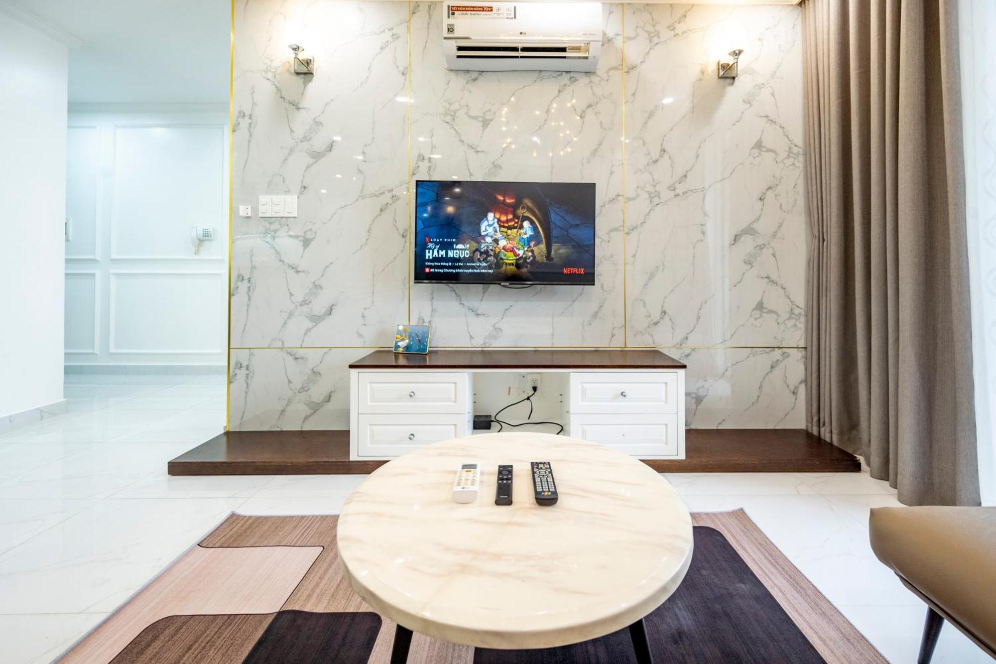 Sunrise City View Apartment , Near Lotte Mart Хошимин Екстериор снимка